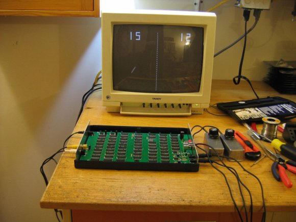 Homebrew 8-Bit Computer - Computadores e Consoles feitos em casa. Original-arcade-pong-rebuild