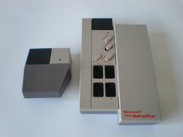 NES Satellite Multiplayer Adapter 1989